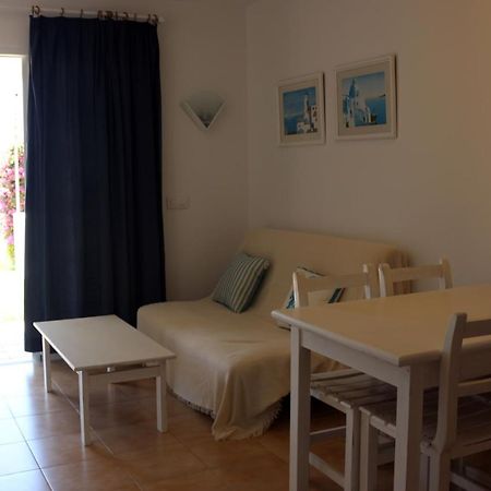 Apartamentos Saura 卡拉恩·布拉内斯 外观 照片